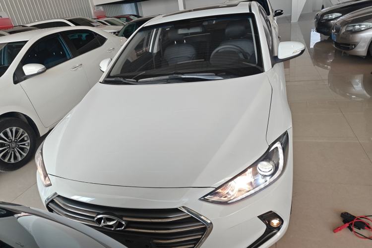 Used Hyundai Elantra 2016 1.6L Automatic ZhiXuan – Elite Version
