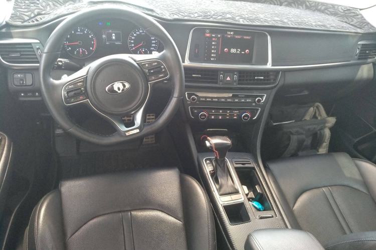 Used Kia K5 2016 1.6T Automatic LUX
