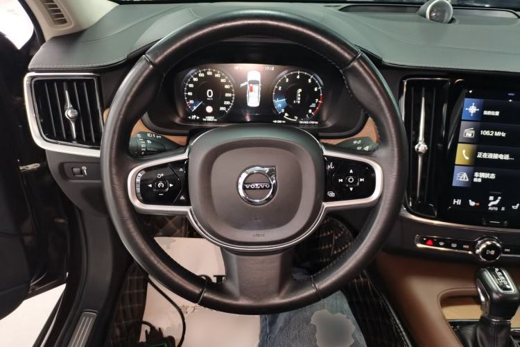 Used Volvo S90 2019 T5 Zhiya Edition
