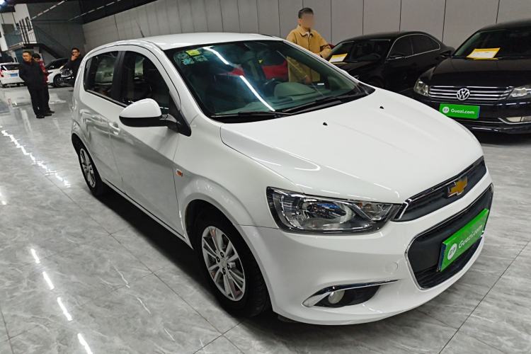 Used Chevrolet Aveo Sonic 2014 Hatchback 1.4SE AT Comfort Edition