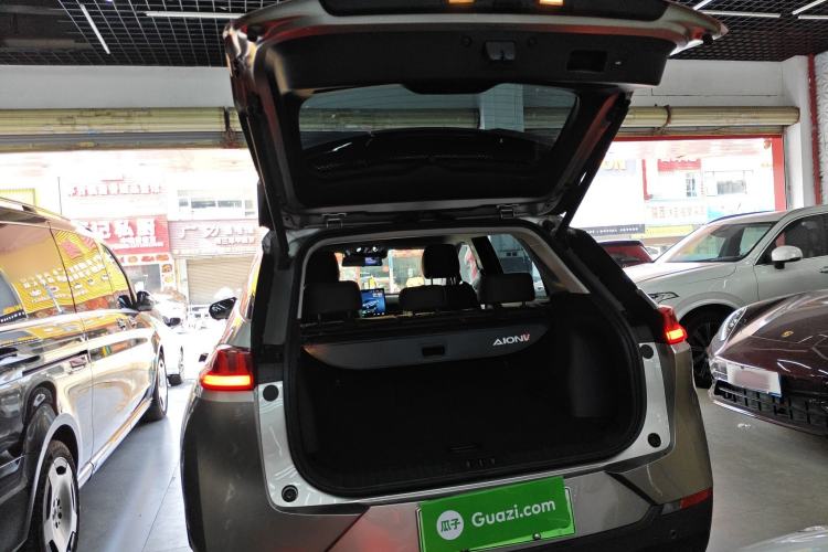 Used AION V 2021 Plus 70 Smart Technology Edition Lithium Iron Phosphate