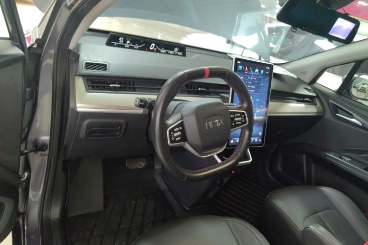 Used NETA V 2021 Long-Range Entertainment Edition Upgrade Model
