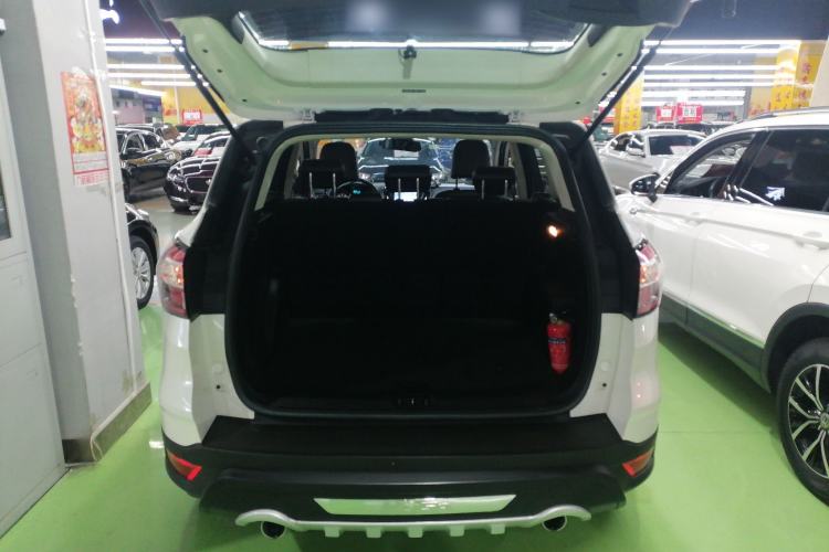 Used Ford Kuga 2017 EcoBoost 180 Two-Wheel-Drive Platinum Edition