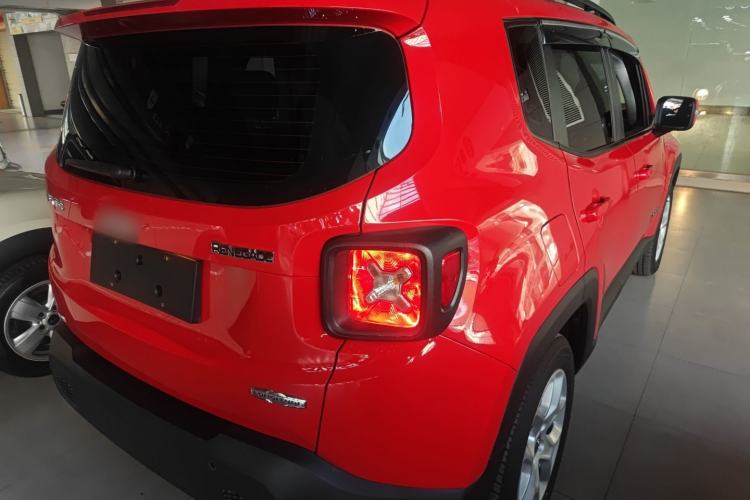 Used  Renegade 2017 180T Automatic High-Energy Version
