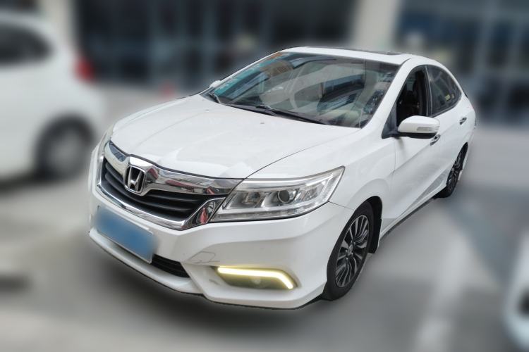 Used Honda Crider 2015 1.8L automatic luxury edition