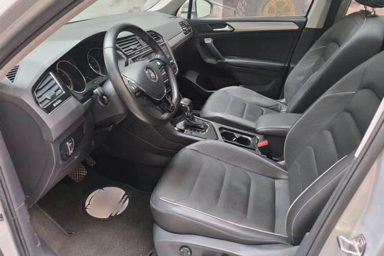 Used Volkswagen Tiguan L 2017 330TSI Automatic Two-Wheel Drive Flagship Edition
