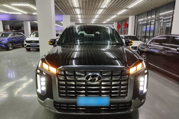 Used Hyundai Palisade 2023 3.5L Automatic All-Wheel Drive Calligraphy