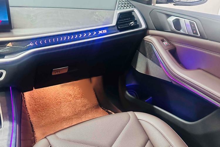 Used BMW X5 2023 xDrive 30Li Luxury M Sport Night Edition Package
