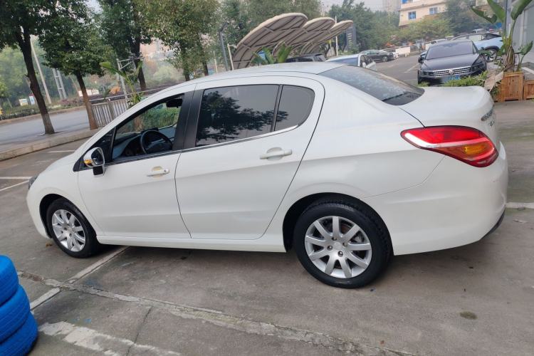 Used Peugeot 308 2014 Enjoy Edition Classic 1.6L Manual YouShang Model
