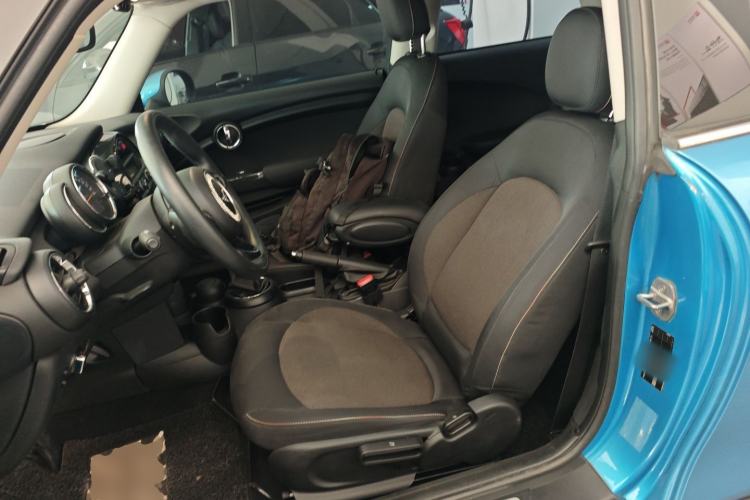 Used  MINI 2016 1.2T ONE Pioneer Edition
