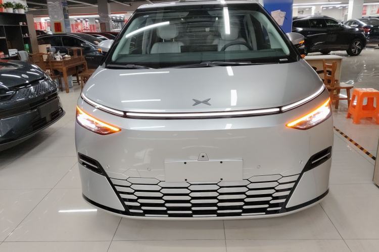 Used XPeng X9 2025 650 Long-Range Max
