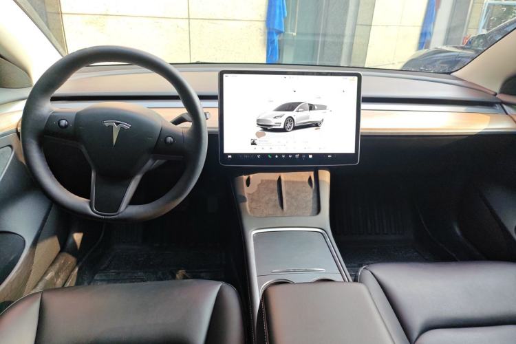 Used Tesla Model 3 2022 Rear-Wheel-Drive Version
