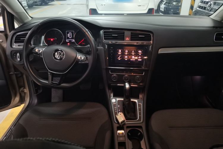 Used Volkswagen Golf 2020 Zhiai Edition 280TSI DSG Comfort Model
