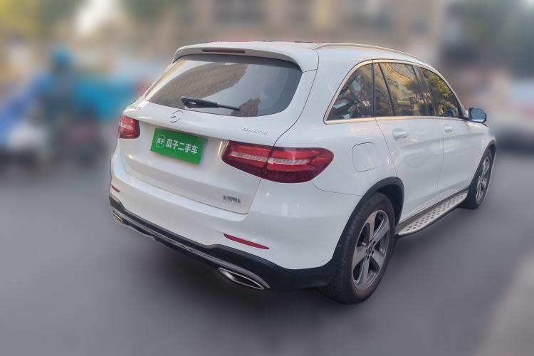 Used Mercedes-Benz GLC 2017 GLC 260 4MATIC Luxury Model
