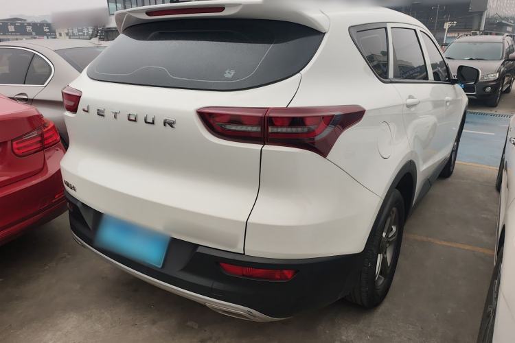 Used JETOUR X70M 2020 Revised 1.5T Manual Partner Version 5-Seater
