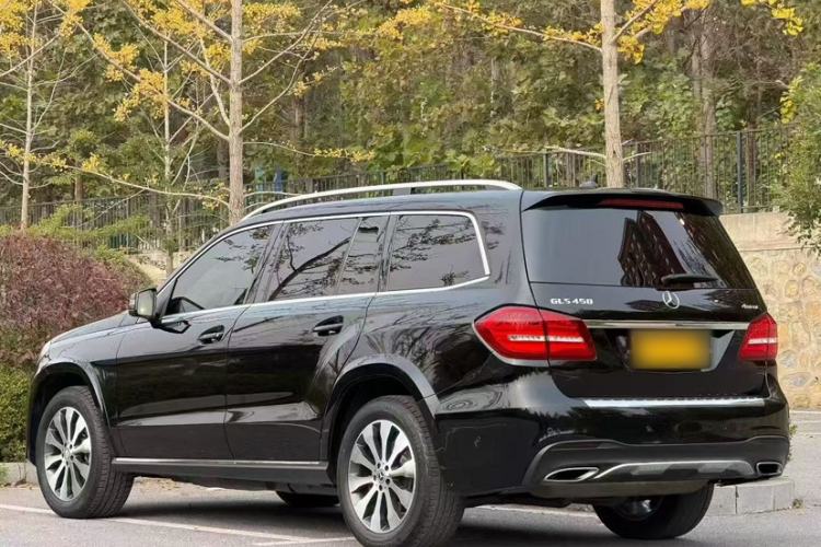 Used Mercedes-Benz GLS 2017 GLS 400 4MATIC Dynamic Model
