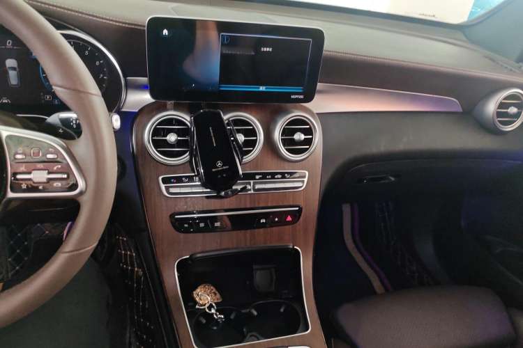 Used Mercedes-Benz GLC 2021 GLC 300 L 4MATIC Dynamic Model