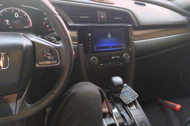 Used Honda Civic 2021 HATCHBACK 220TURBO CVT Trendy Cool Edition
