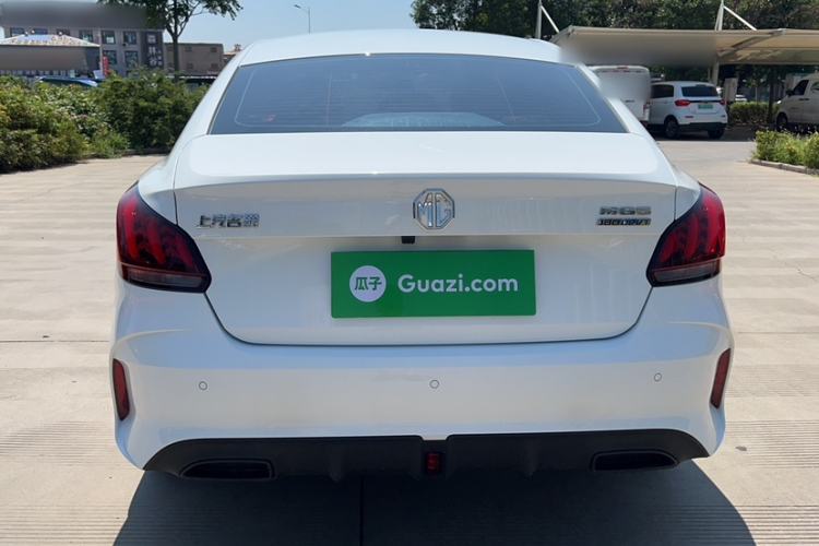 Used MG 5 2023 180 DVVT Manual Fashion Edition
