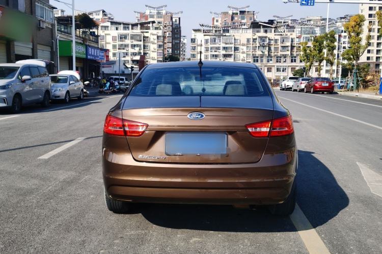 Used Ford Escort 2015 1.5L Automatic Comfort Model
