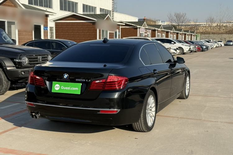 Used BMW 5 Series 2014 525Li Luxury Design Package