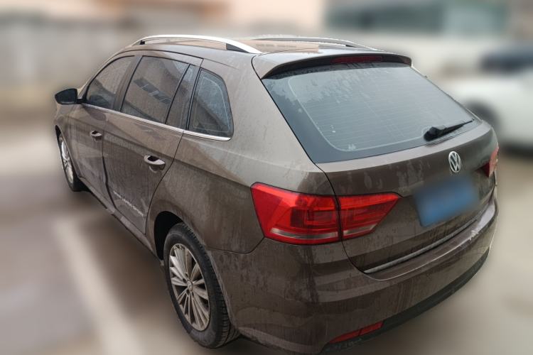 Used Volkswagen Gran Lavida 2013 1.6L Automatic Comfort Model
