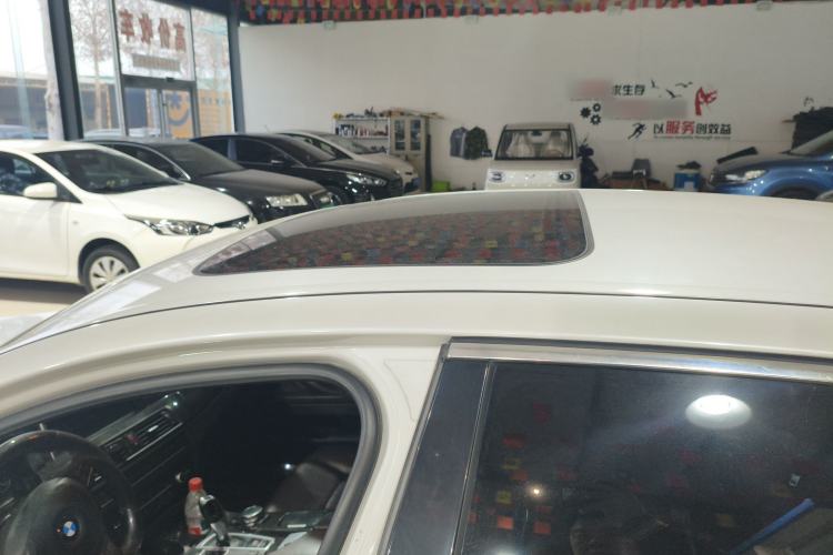 Used BMW 5 Series 2014 525Li Luxury Design Package
