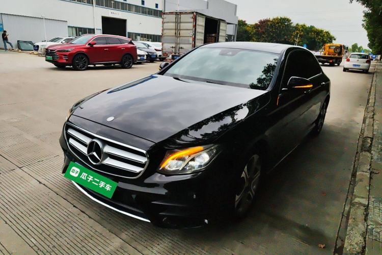 Used Mercedes-Benz E-Class 2017 E 300 L Sporty and Stylish Model
