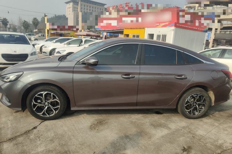 Used MG 5 2022 180 DVVT CVT Youth Style Edition