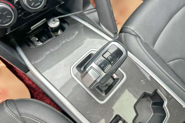 Used Haval H6 2021 Sport Edition 1.5T Automatic Elite Smart Connectivity Model with Hexagonal Grille
