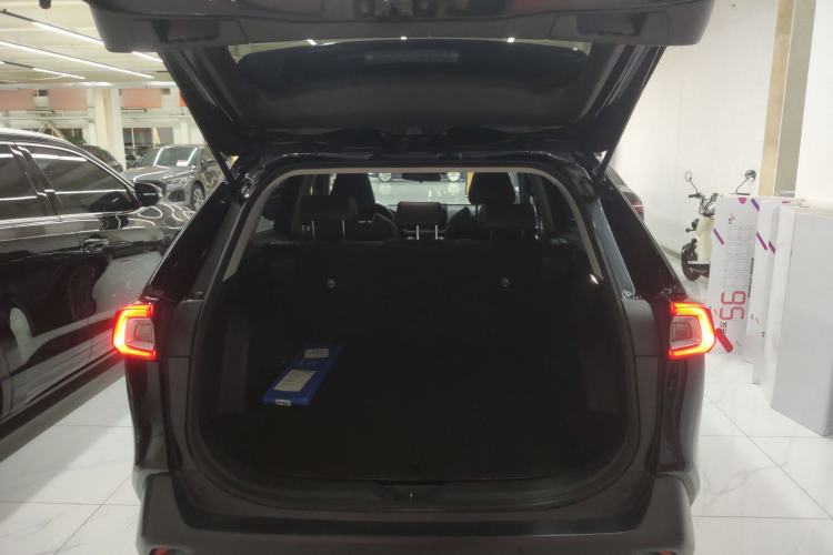 Used Toyota Wildlander 2023 2.0L CVT Two-Wheel Drive Luxury PLUS Edition