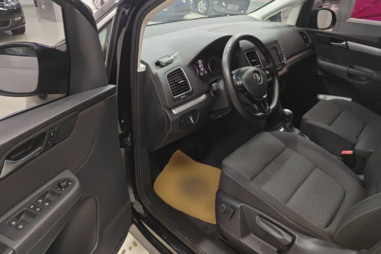 Used Volkswagen Sharan 2018 280TSI Enjoyment Model 7 Seats
