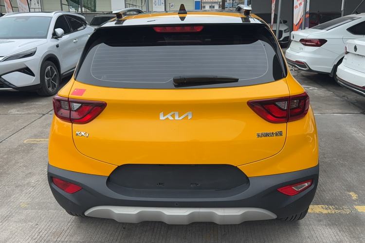 Used Kia kx1 Stonic 2021 1.4L CVT Fun & Sunroof Model