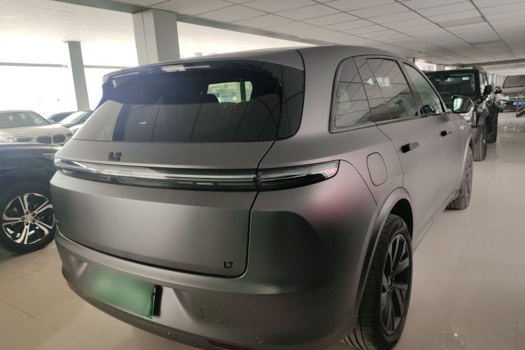 Used Li Auto L7 2023 Air model
