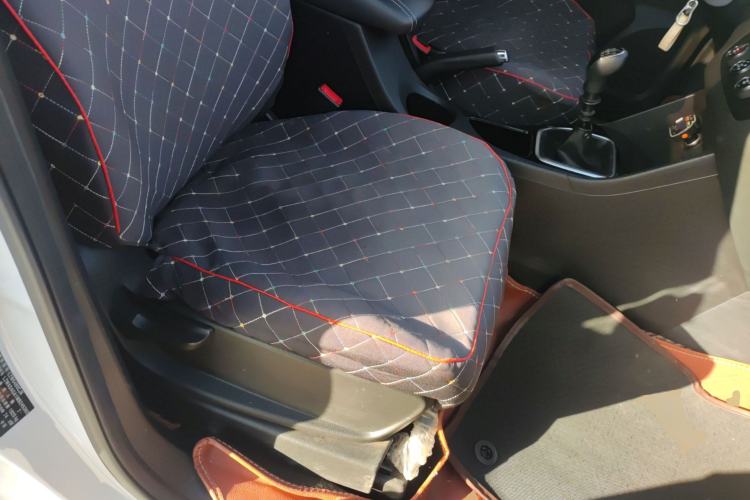 Used Baojun 730 2021 1.5L Manual Fashion Version 7 Seats
