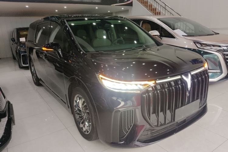Used VOYAH Dream 2024 PHEV Ultra-Long Range Flagship Edition