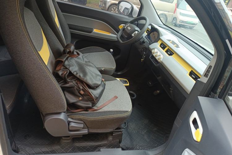 Used Chery QQ Ice Cream 2022 170km Sundae Phosphate Lithium-Ion
