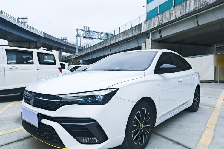 Used Roewe i5 2021 1.5L Manual Diamond Edition