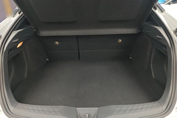 Used Toyota C-HR 2021 2.0L Luxury Edition
