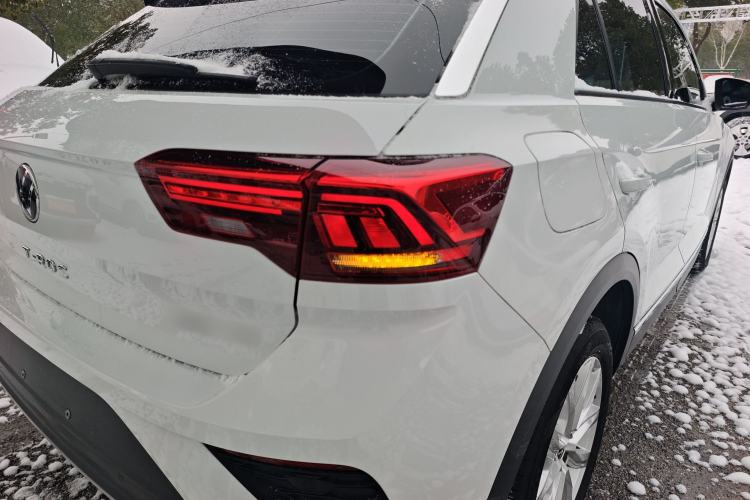 Used Volkswagen T-ROC 2022 280TSI DSG Two-Wheel Drive Elite PLUS
