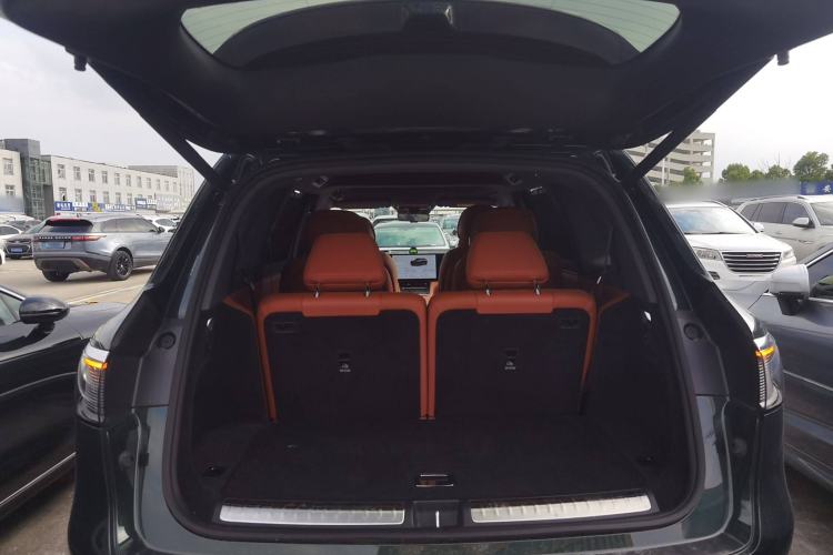 Used Hima AITO M8 2025 Extended-Range Ultra Version 53.4 kWh 6-Seater Edition
