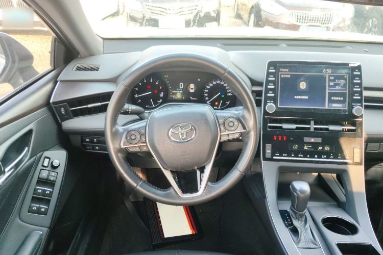Used Toyota Avalon 2019 2.0L Luxury Edition China VI Standard
