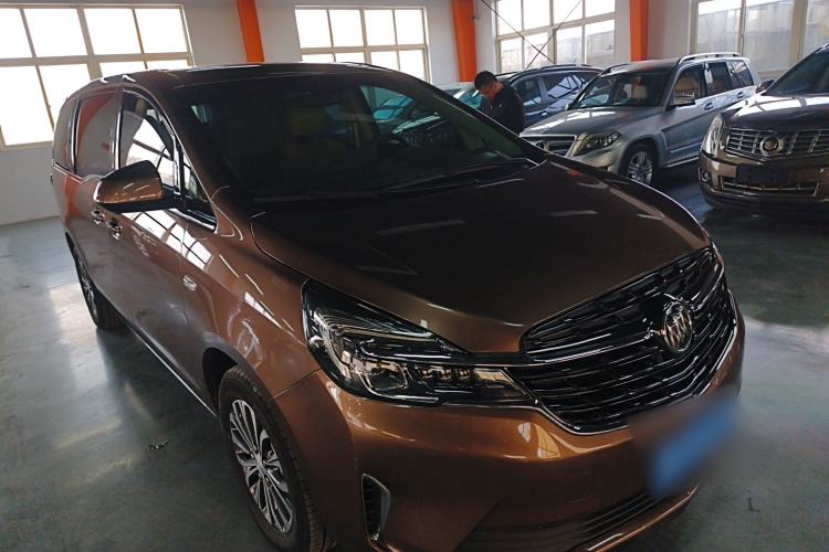 Used Buick GL8 2020 Land Cruiser Executive Class 652T Comfort Model
