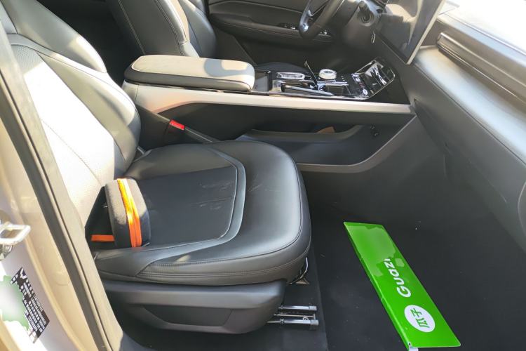 Used Wuling Xingguang 2024 Co-Creation Edition 510 Advanced Model
