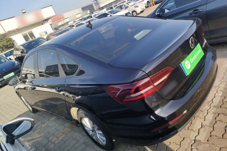 Used Volkswagen Lavida 2021 1.5L Automatic Fashion Edition
