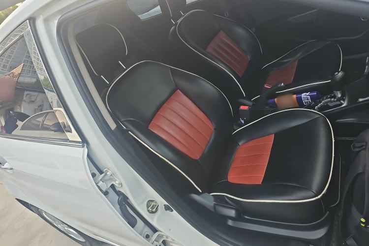 Used Kia K2 2015 Sedan 1.4L Automatic GLS