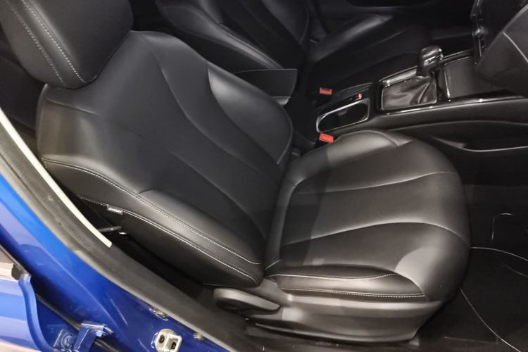 Used Roewe i5 2020 1.5L Automatic 4G Connect Luxury Flagship Edition