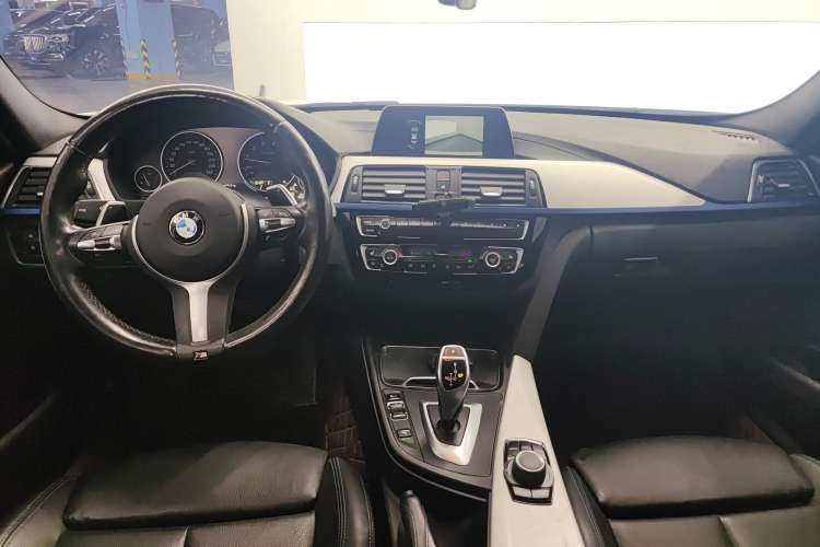 Used BMW 3 Series 2019 320i M Sport Package
