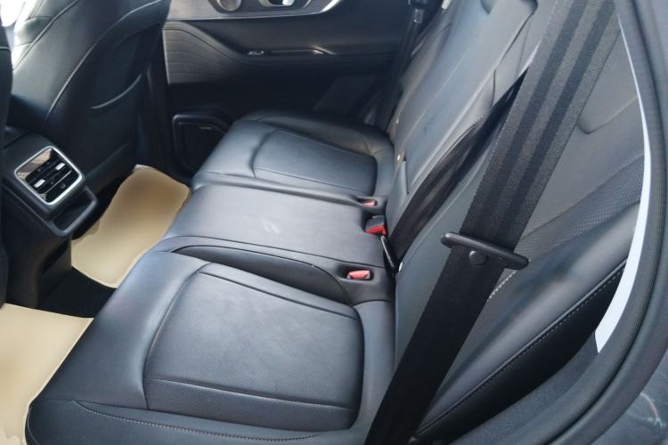 Used Chery Tiggo 8 PRO 2025 290T Two-Wheel-Drive Luxury Edition