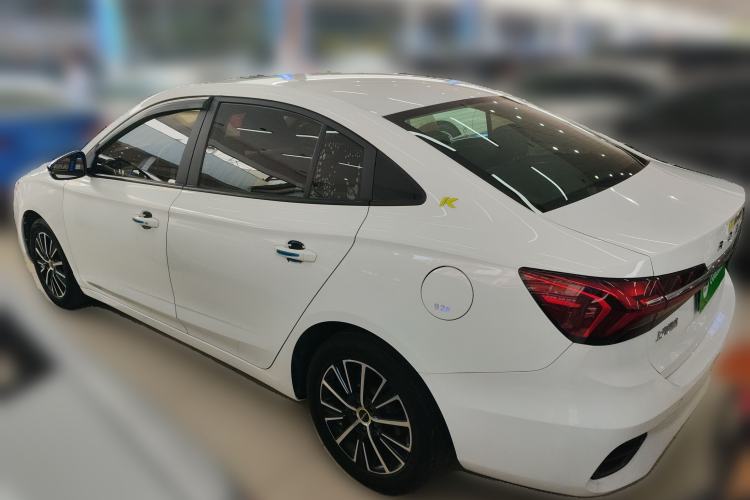 Used Roewe i5 2021 1.5L CVT Platinum Edition
